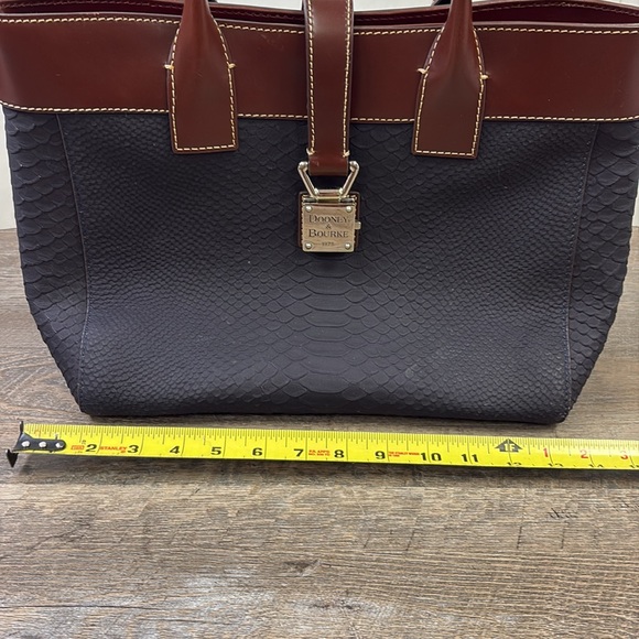 Dooney & Bourke Leather Logo Lock Shoulder Bag - Picture 15 of 16